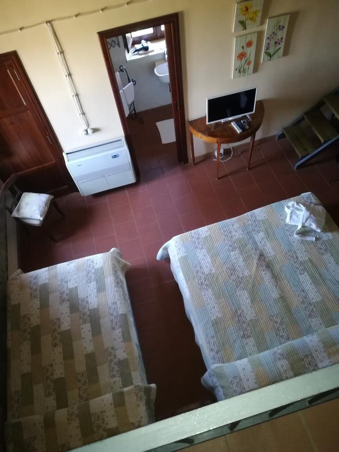 Locanda Dei Cocomeri モンタルト・ウッフーゴ エクステリア 写真